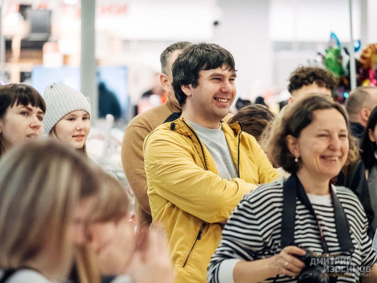 Открытие фотовыставки «Папа в кадре»