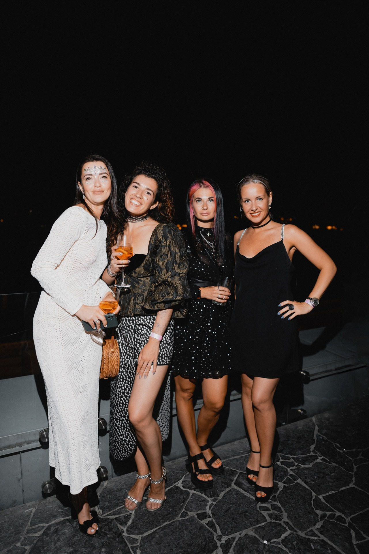 ÇAVA на террасе So/ St. Petersburg. KORSHIKOV SERGEY