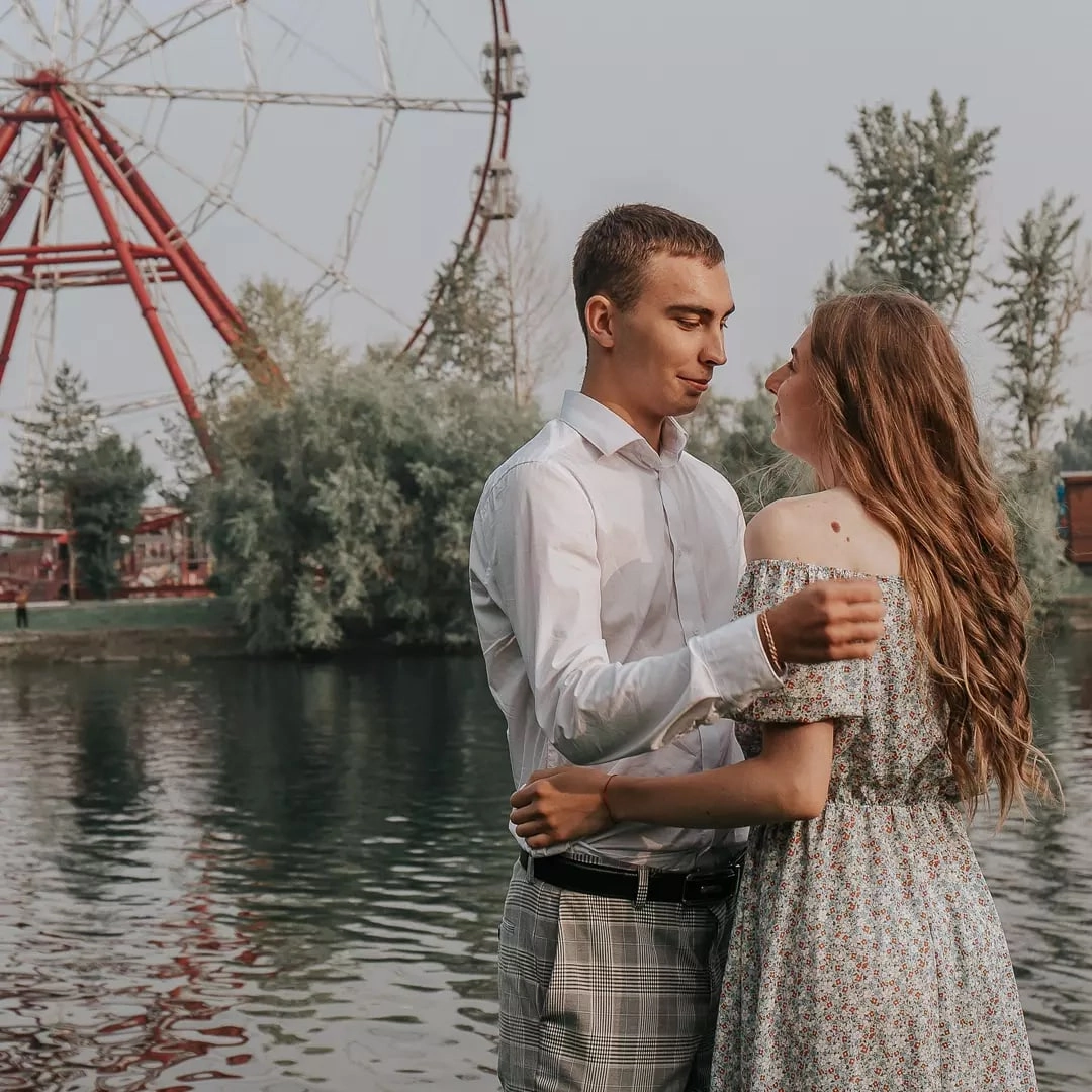Владимир и Розалина. Для тех, кто не ждёт удачи, а создаёт её. Каждая фотосессия — это твой момент, твой стиль, твой успех. 📸