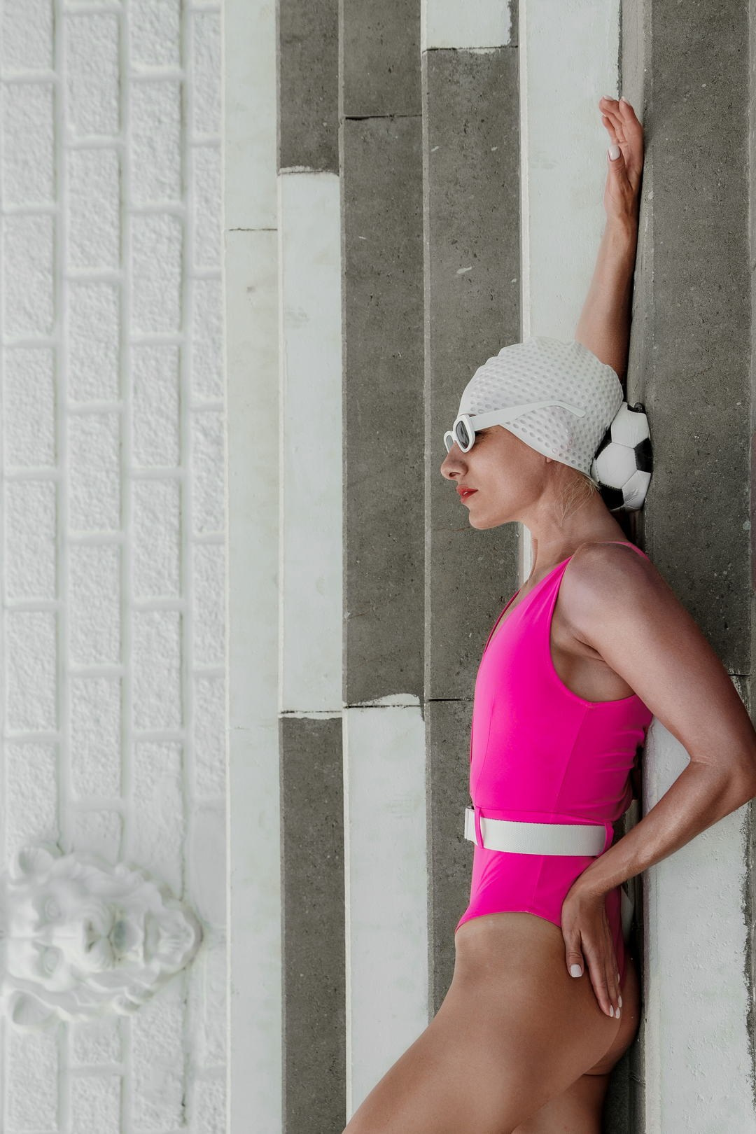 Фотосессия в Геленджике: скульптура в розовом — фотограф Жанна Шестопалова