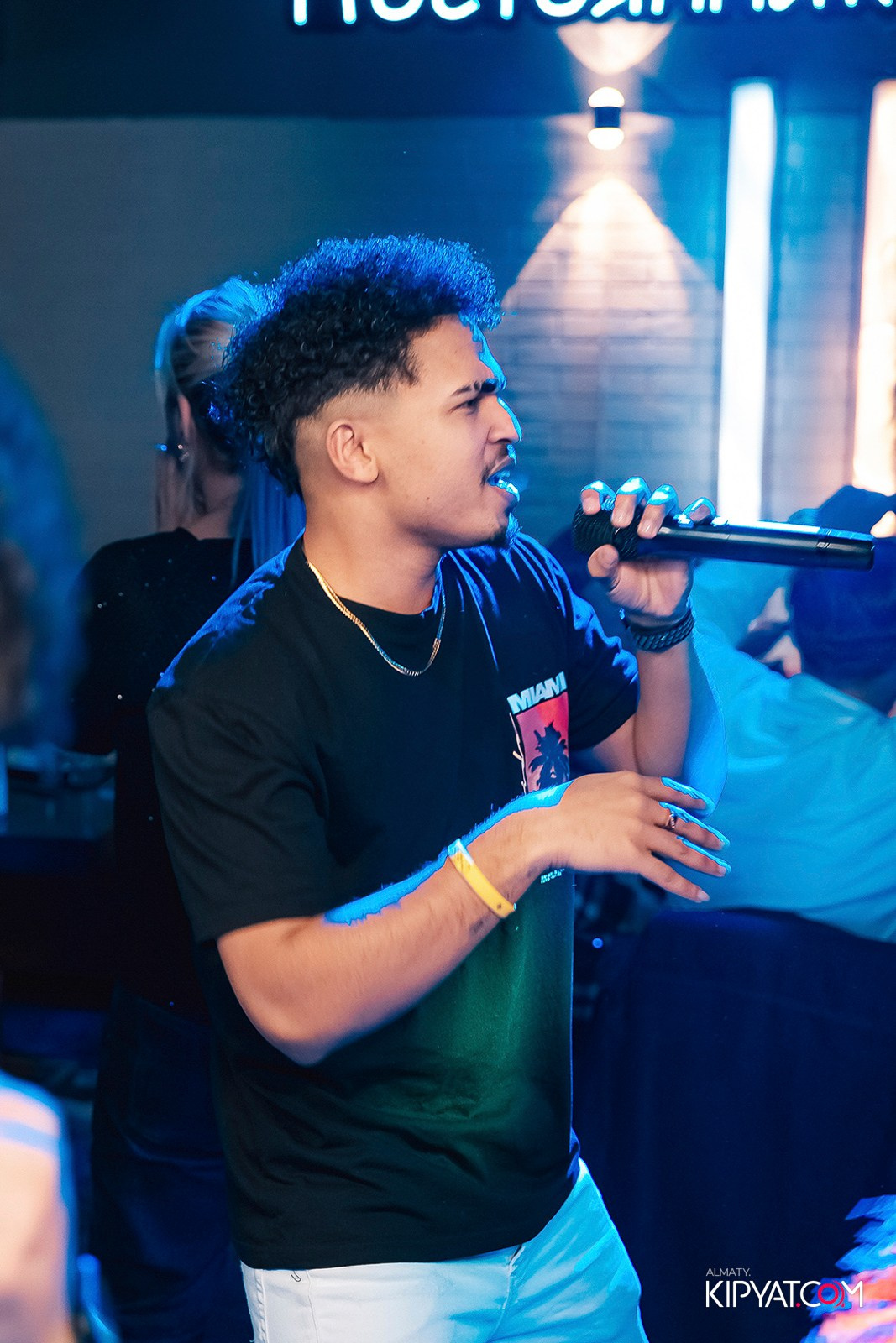 КАРАОКЕ DOREMI. КИПЯТКОМ АЛМАТЫ! Фотосъемка мероприятий в Алматы