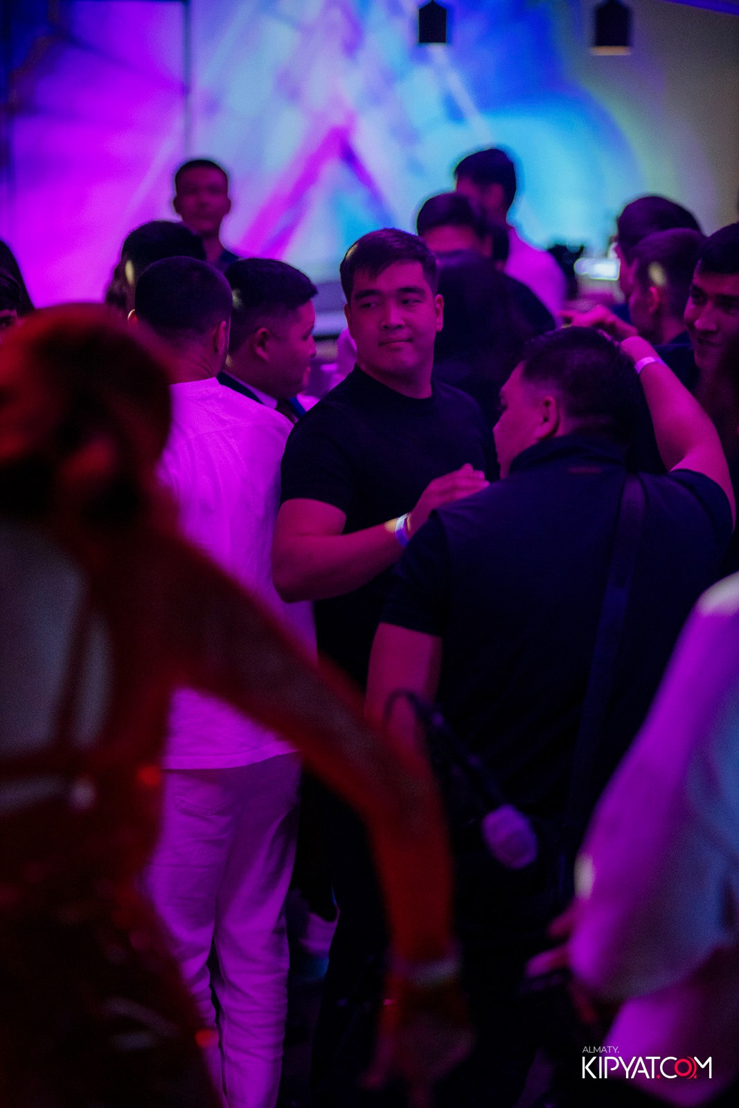 EVENT BAR. КИПЯТКОМ АЛМАТЫ!