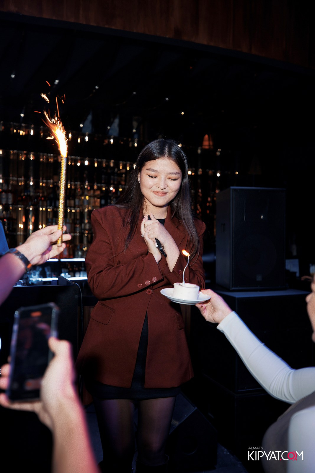 MOOD BAR & KARAOKE. КИПЯТКОМ АЛМАТЫ!