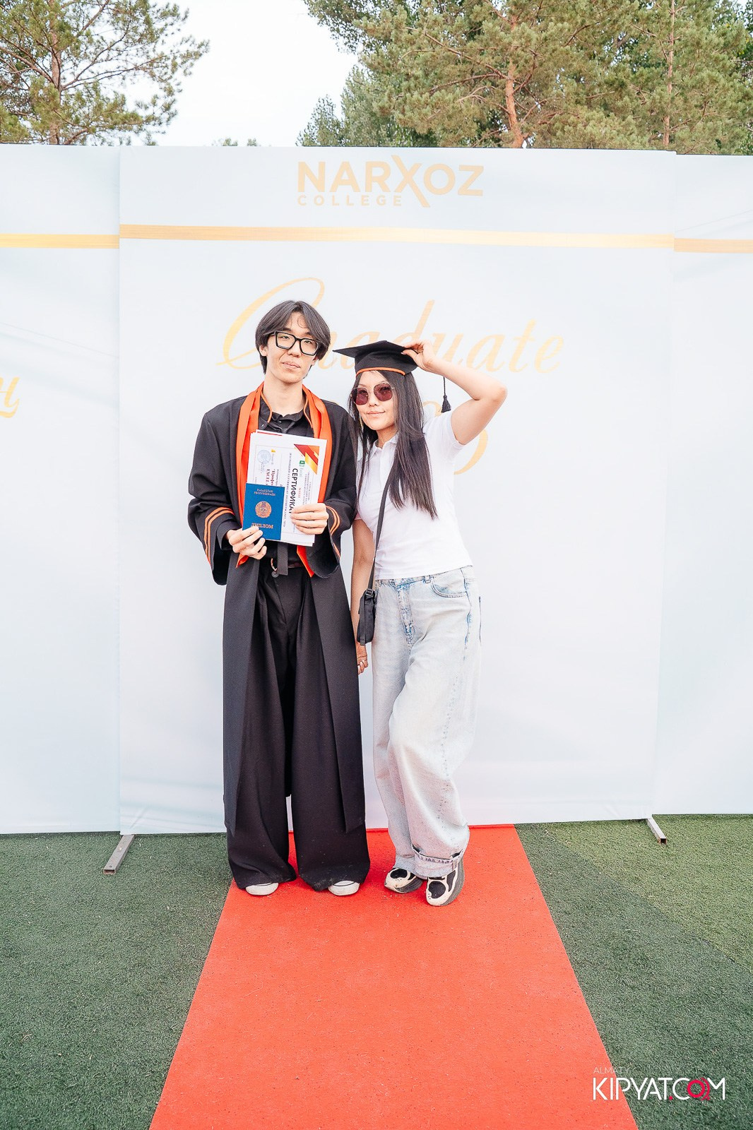 ВРУЧЕНИЕ ДИПЛОМОВ — НАРХОЗ КОЛЛЕДЖ. Part 1. КИПЯТКОМ АЛМАТЫ!