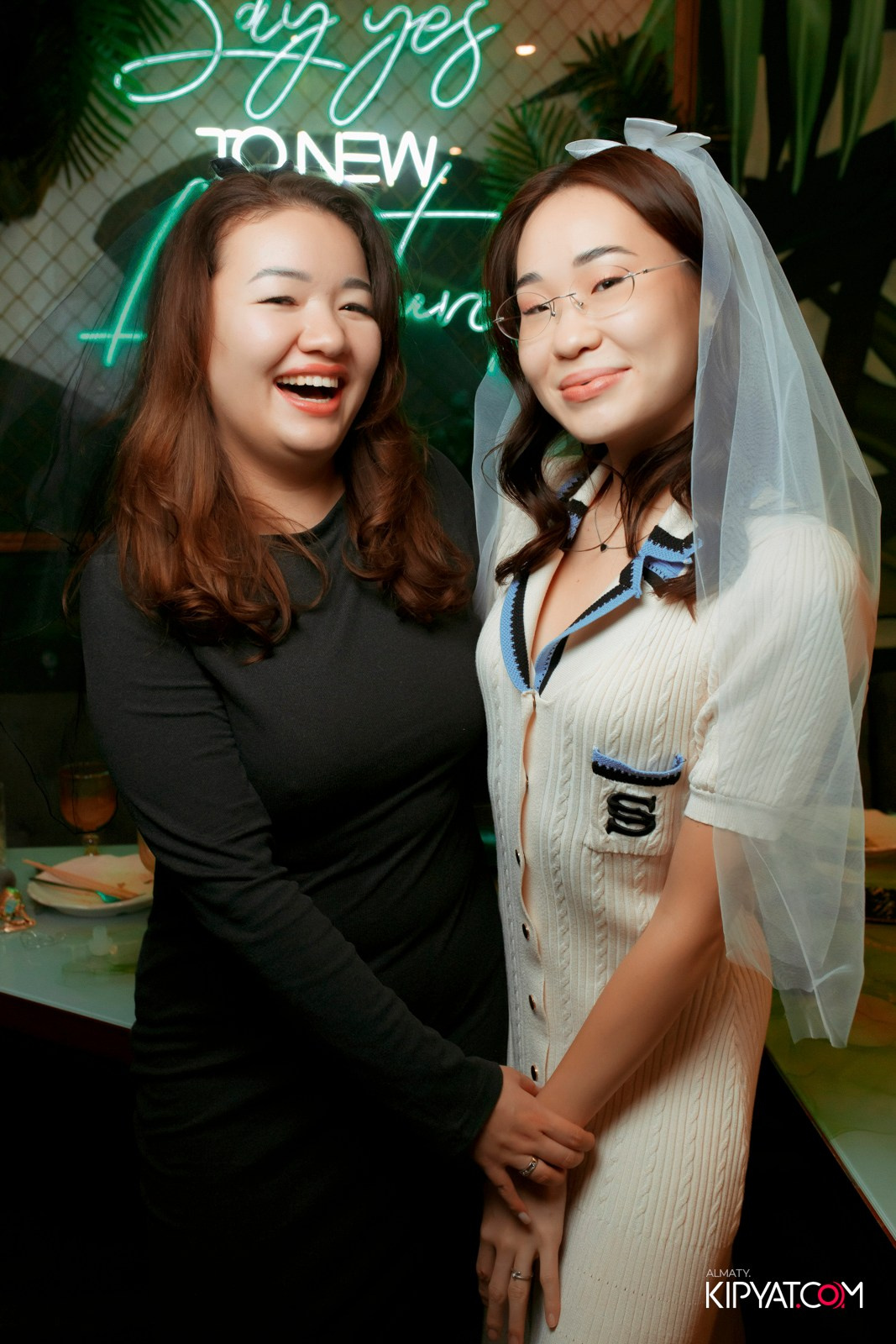 ДОРОГАЯ, Я НЕ ПИЛ. КИПЯТКОМ АЛМАТЫ!