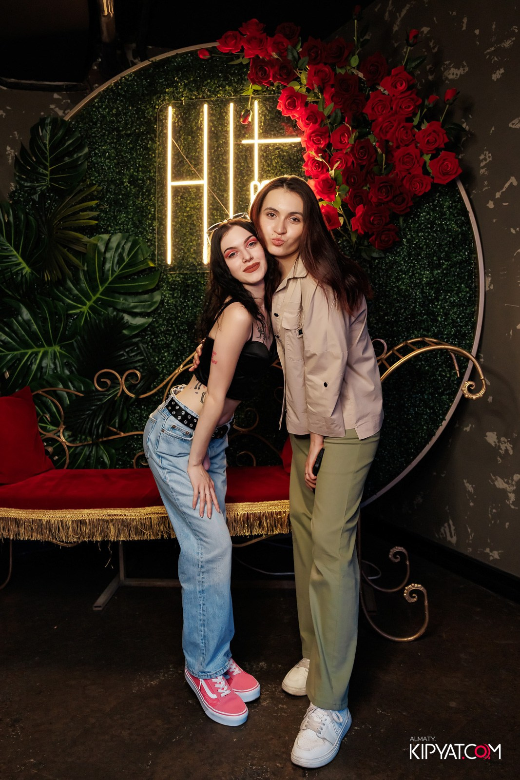 МУЗЫКАЛЬНОЕ ЛОТО В HIT RETRO. КИПЯТКОМ АЛМАТЫ!