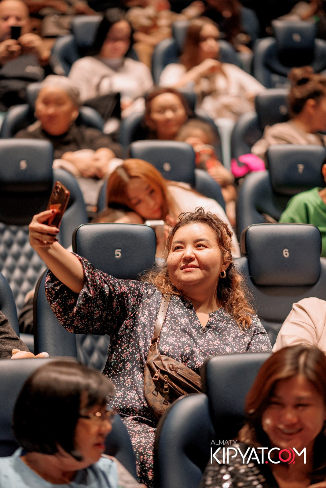 ПРЕЗЕНТАЦИЯ 9 ГРУППЫ КИНОПРОЕКТА «STARBALALAR». КИПЯТКОМ АЛМАТЫ!