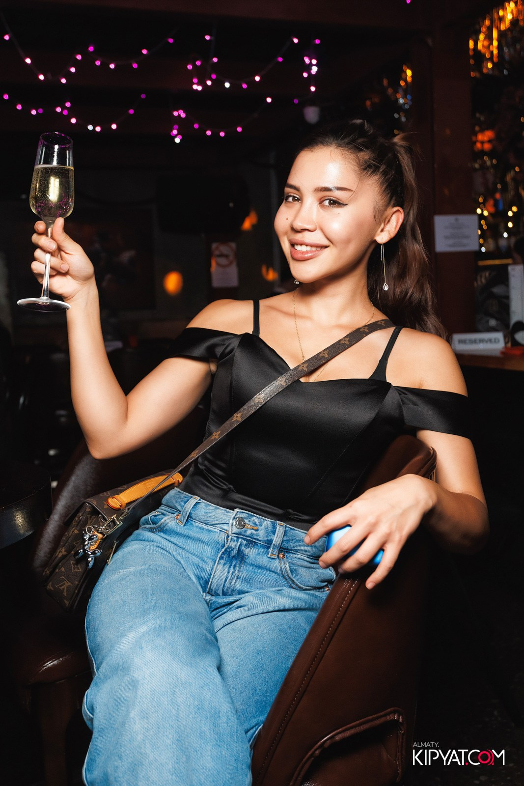 BLA BLA BAR. КИПЯТКОМ АЛМАТЫ!