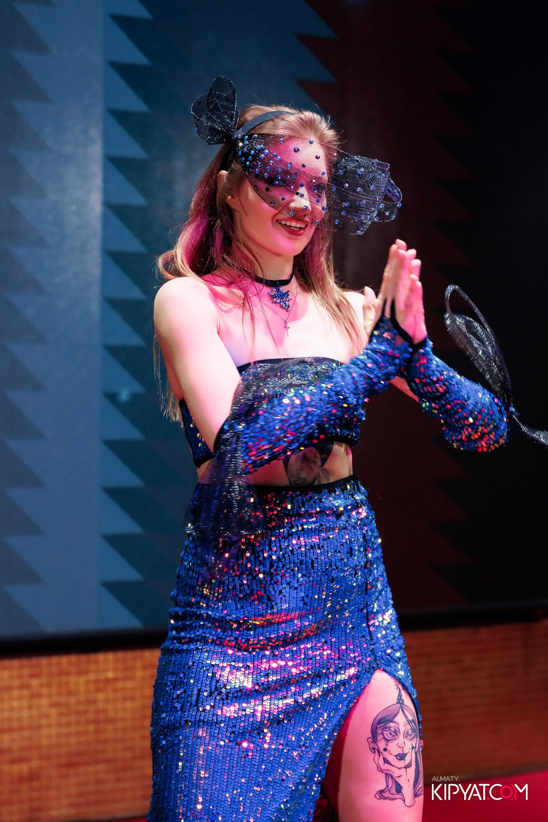 ЗАЯ, НА БИС. КИПЯТКОМ АЛМАТЫ!