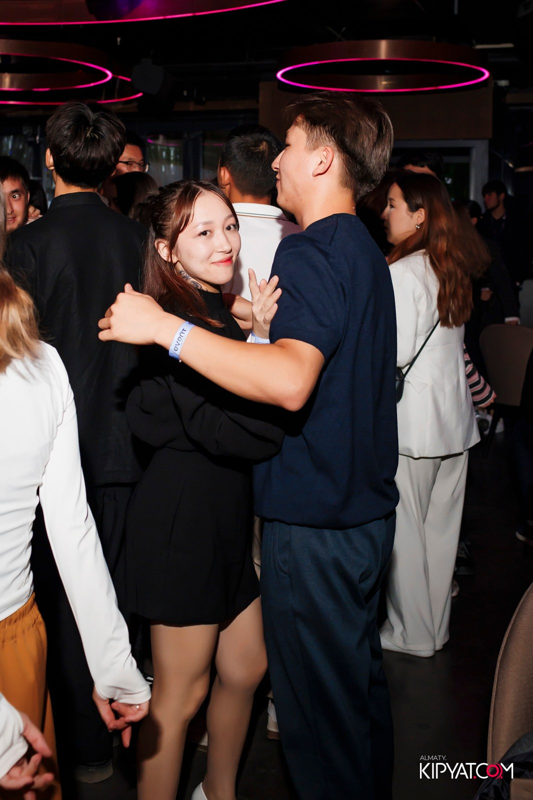 EVENT BAR. КИПЯТКОМ АЛМАТЫ!