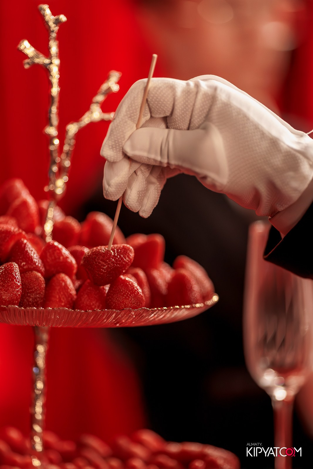 MARUV THE THEATER. КИПЯТКОМ АЛМАТЫ!