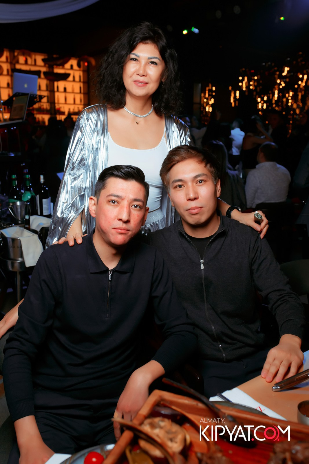 ZIYAFET MEAT HOUSE. КИПЯТКОМ АЛМАТЫ!