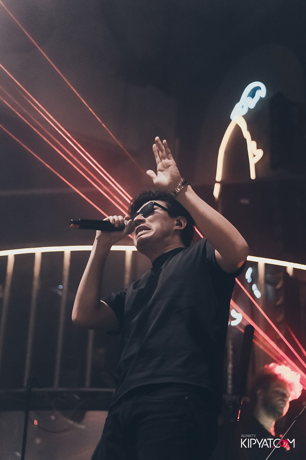 CLUB SHOW BY ИРИНА КАЙРАТОВНА В SANTA BARBARA CLUB. КИПЯТКОМ АЛМАТЫ!