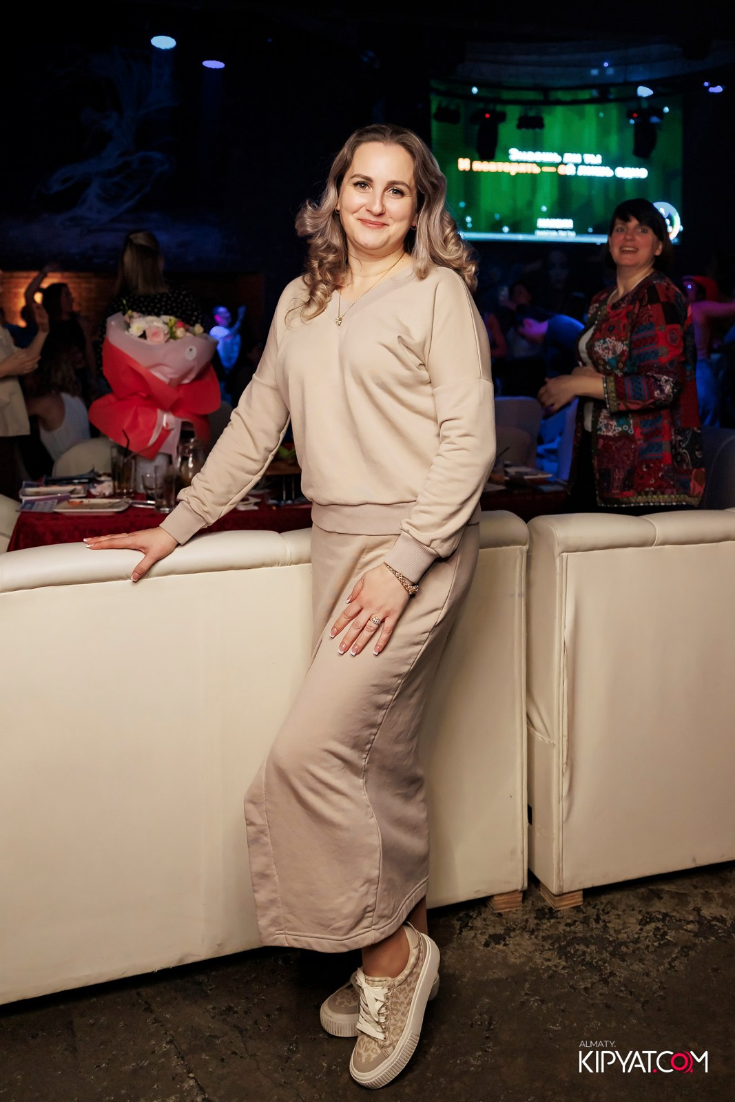 МУЗЫКАЛЬНОЕ ЛОТО В HIT RETRO. КИПЯТКОМ АЛМАТЫ! Фотосъемка мероприятий в Алматы