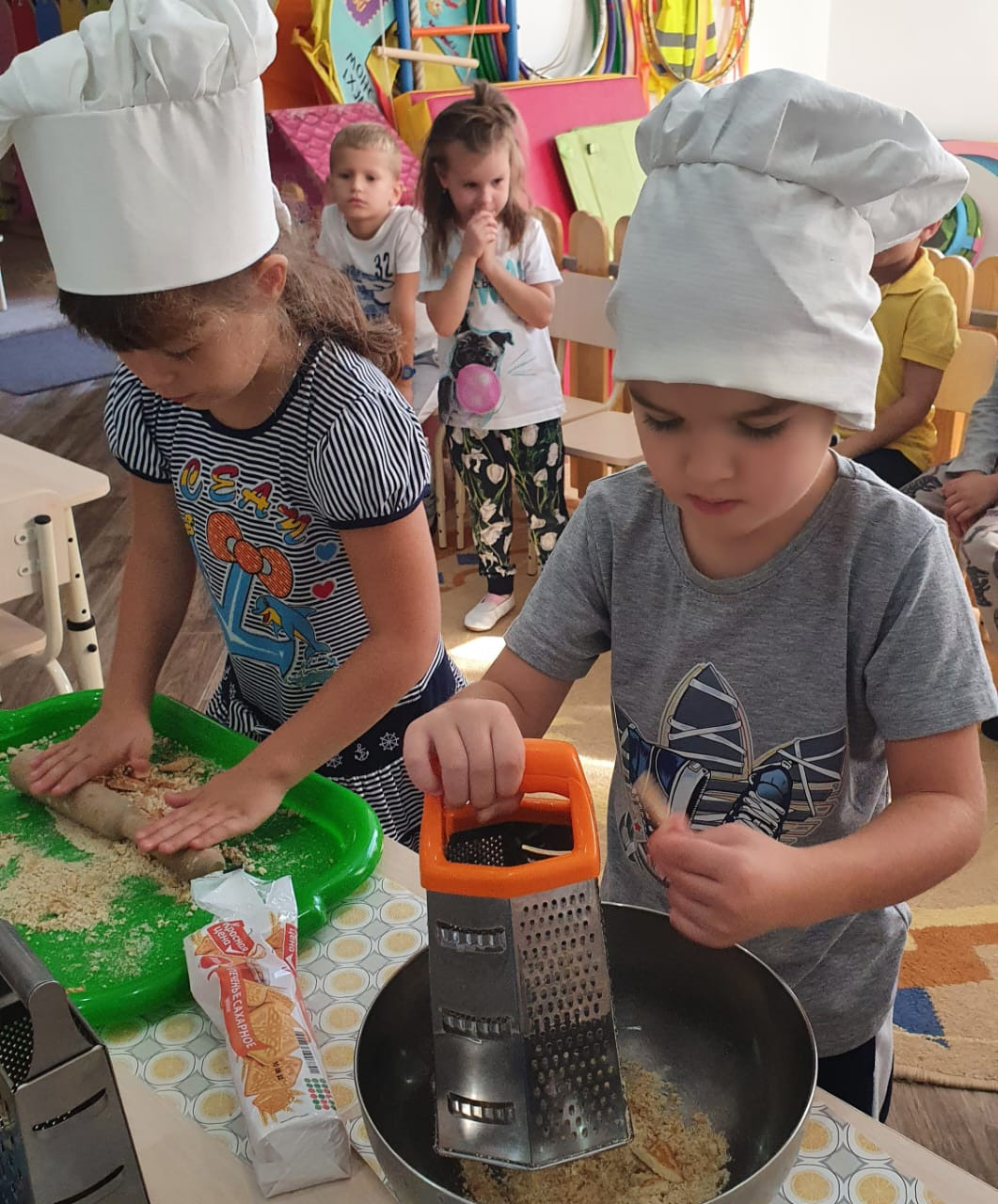 Готовим пироженки ❤️. Детский сад «Эврика»