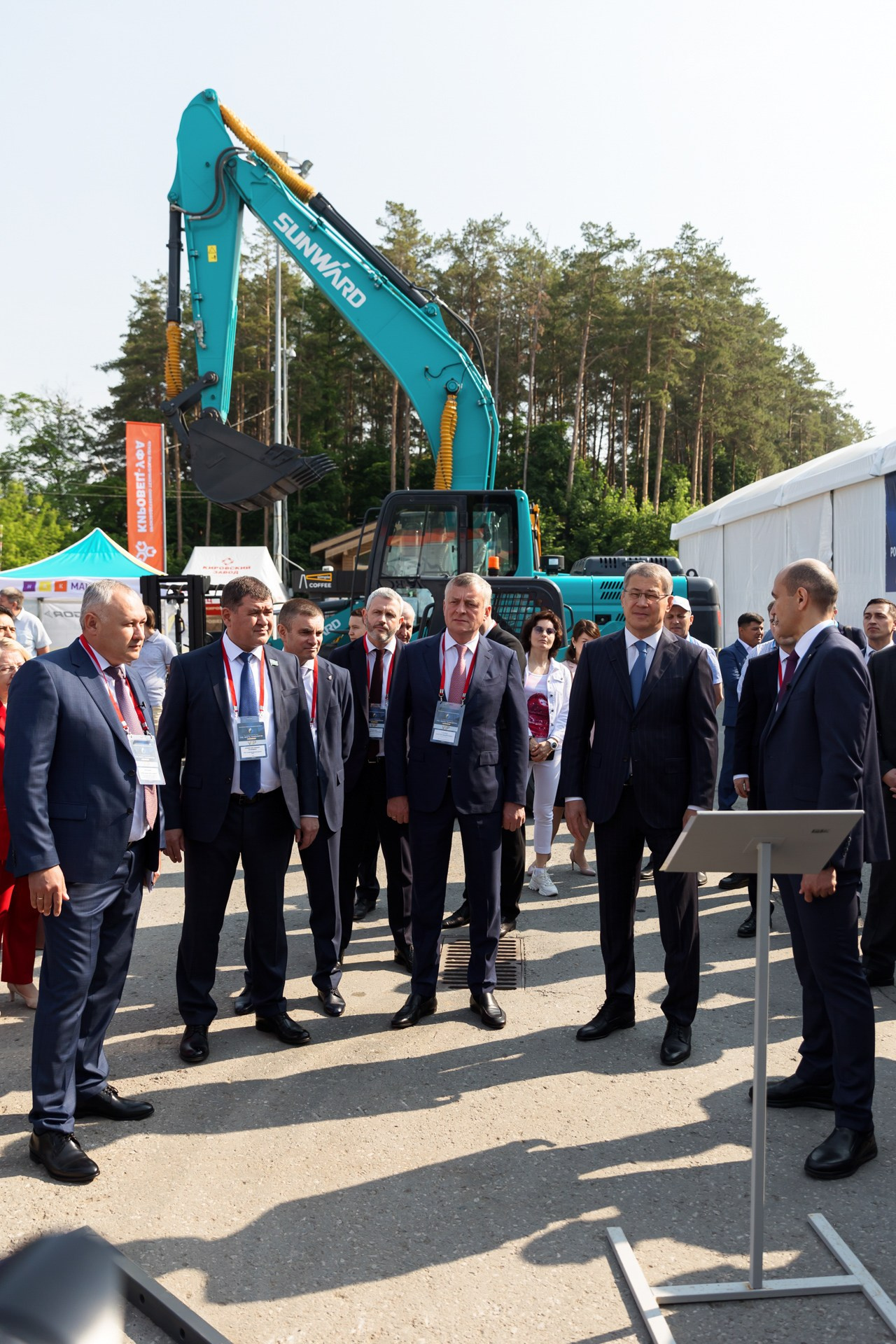 Деловое. Фотограф событий, Максим Романенко