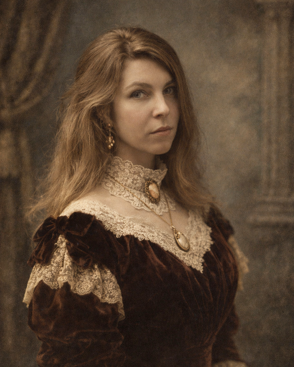 Викторианский стиль, готика, фото снятые мной, пленка, цифра. Фотограф крещение венчание в Петербурге! Помогает подобрать храм и посоветовал душевного батюшку в СПб