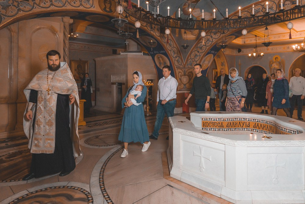 Крещение. Photomantis