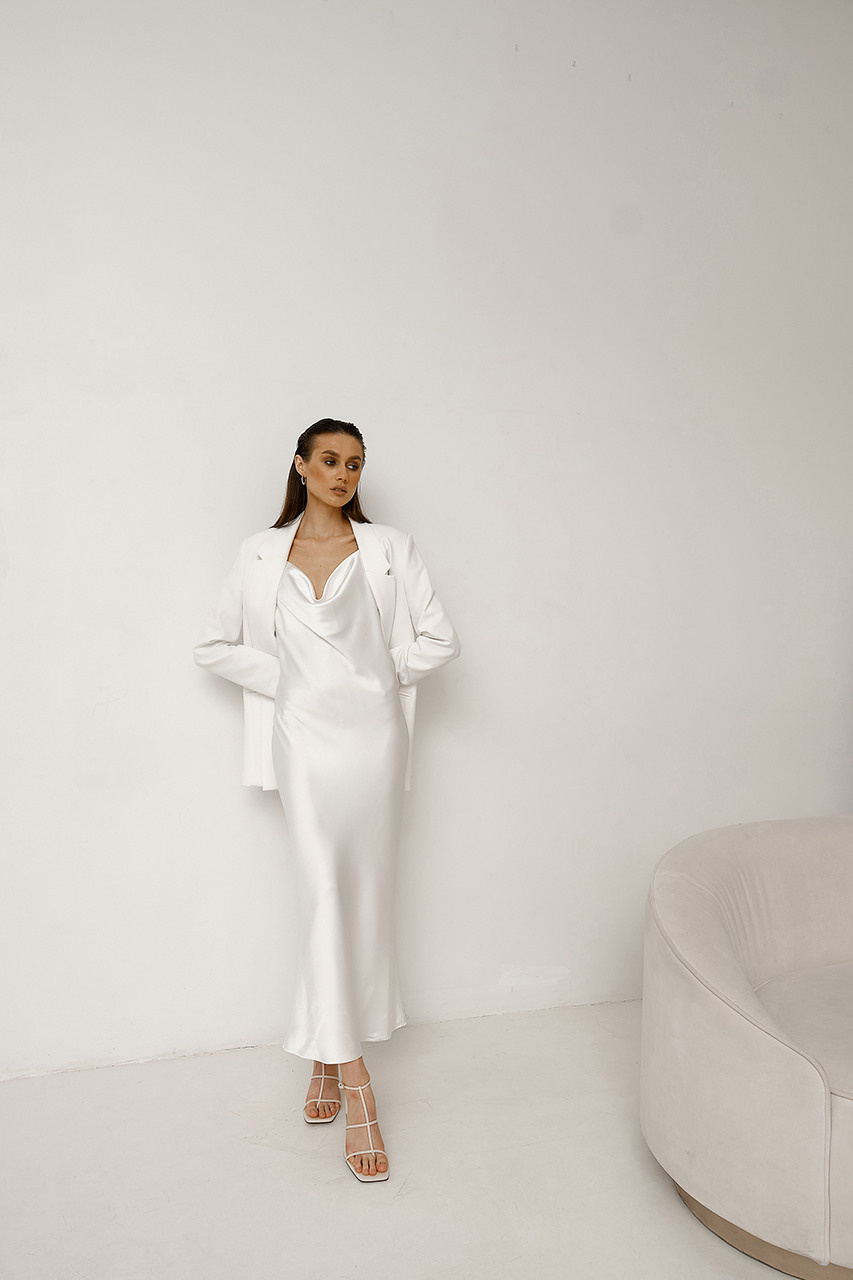 Batista dress. Контент-креатор Паша Норицын