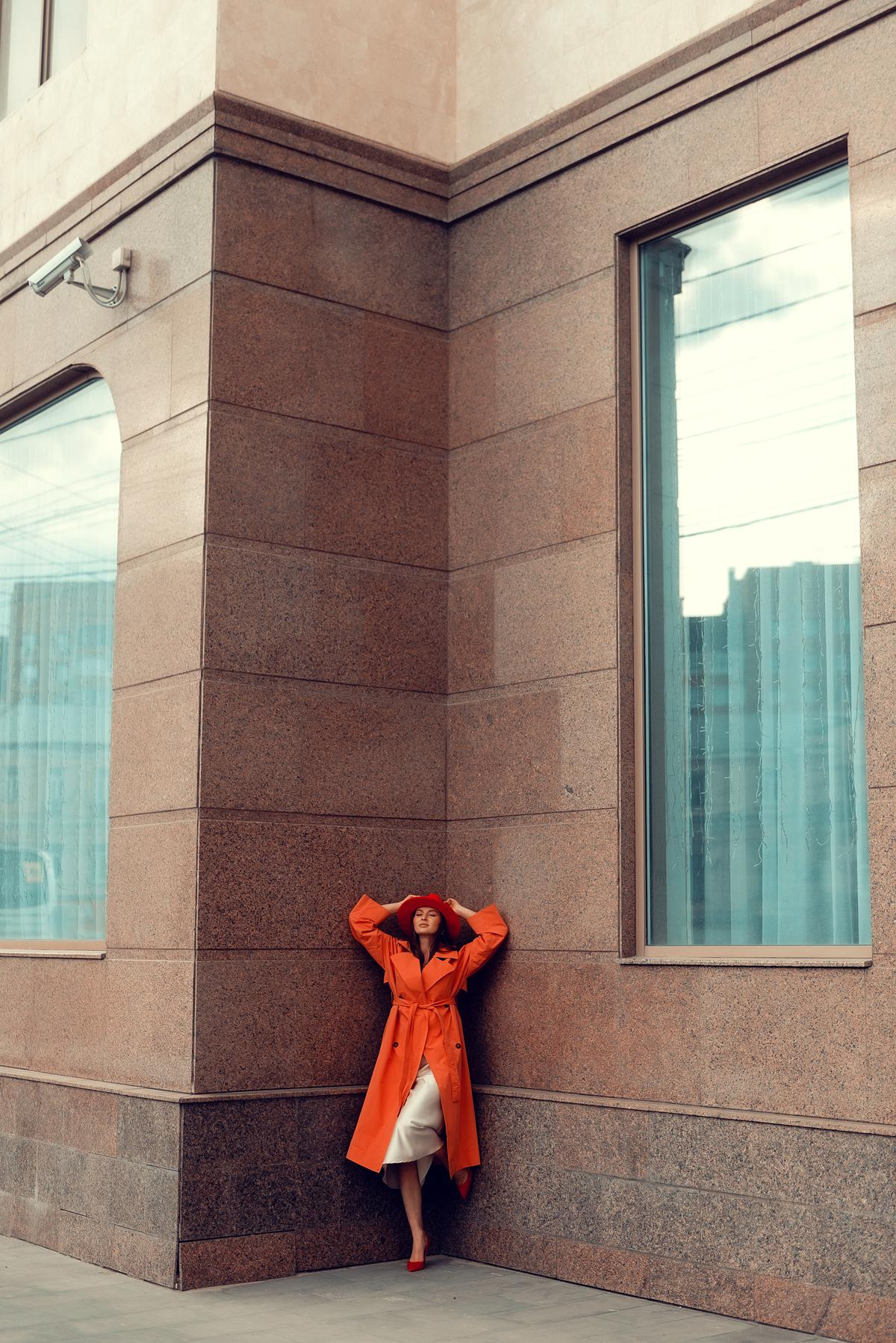 Яна на занятии по женскому портрету в фотошколе. Фототуры, обучение, фотограф Анастасия Забелина в Крыму и Севастополе