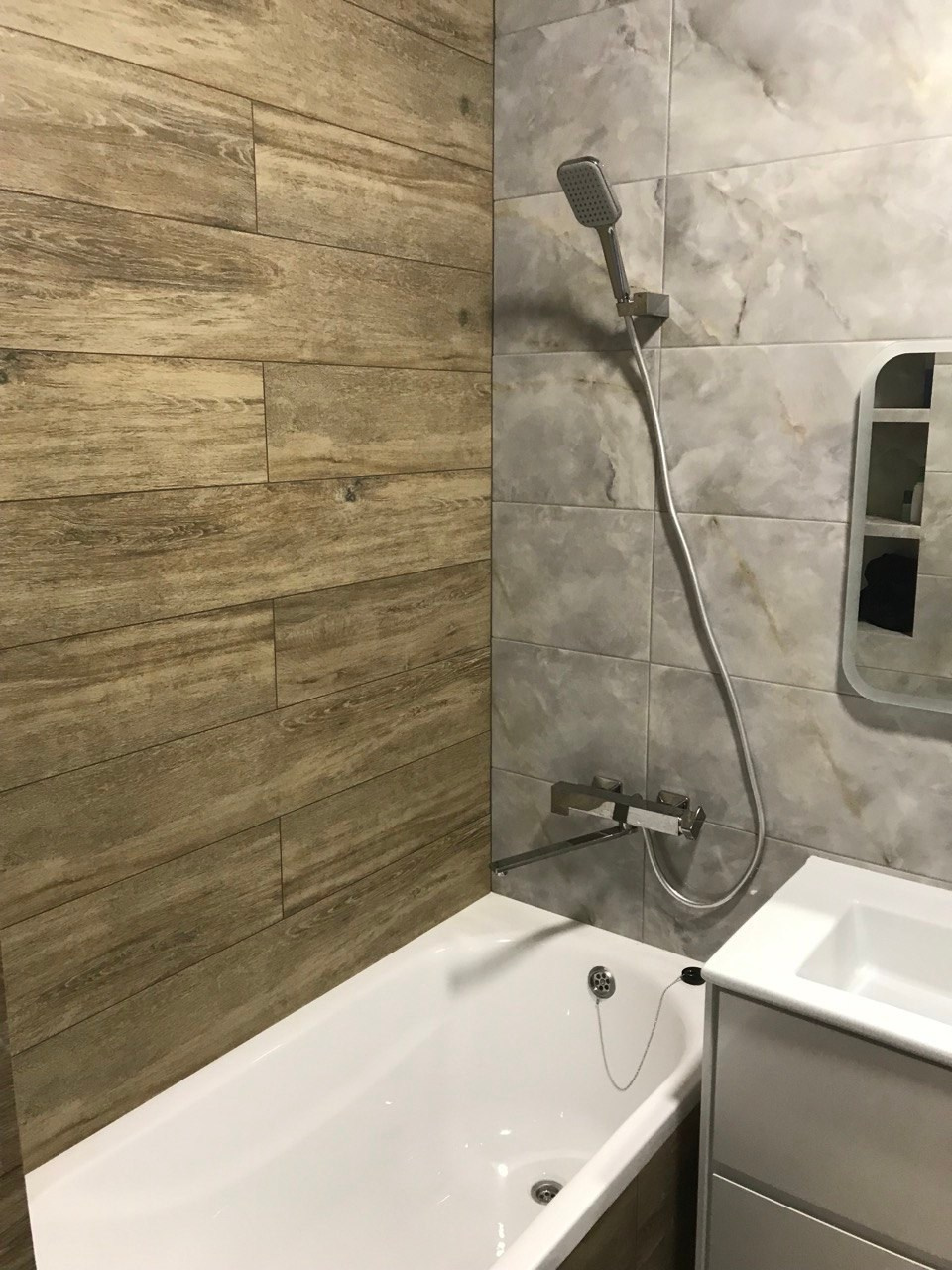 Ванная комната (ул. Хасанова д. 13). Ремонт санузла, туалета, ванной под ключ в Казани. Укладка плитки