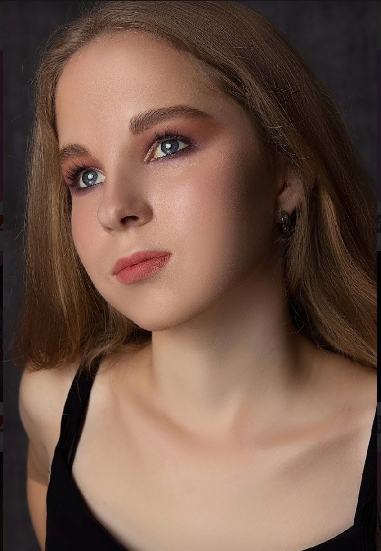 Екатерина А&nbsp;18 лет, 167&nbsp;см, 81_64_91