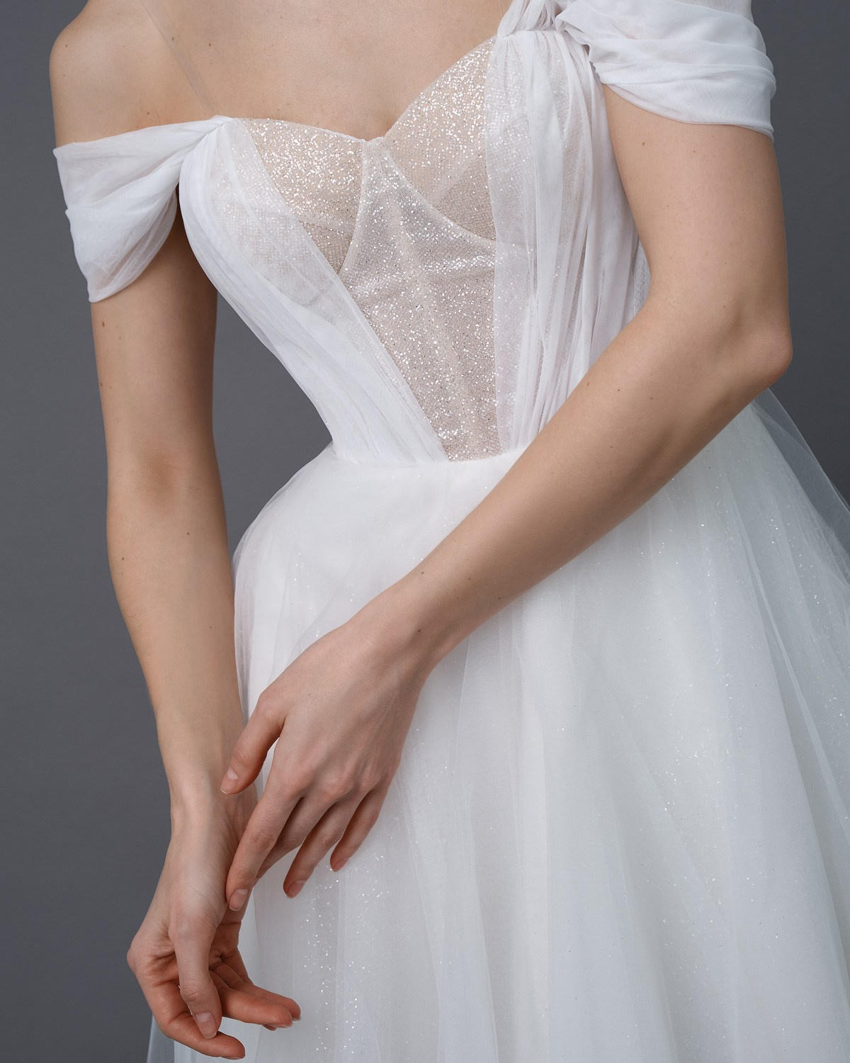 Lorange. Профессиональный фотограф Игорь Парфенов, Новосибирск, Москва, реклама, каталоги, контент, портрет, видео, будуар