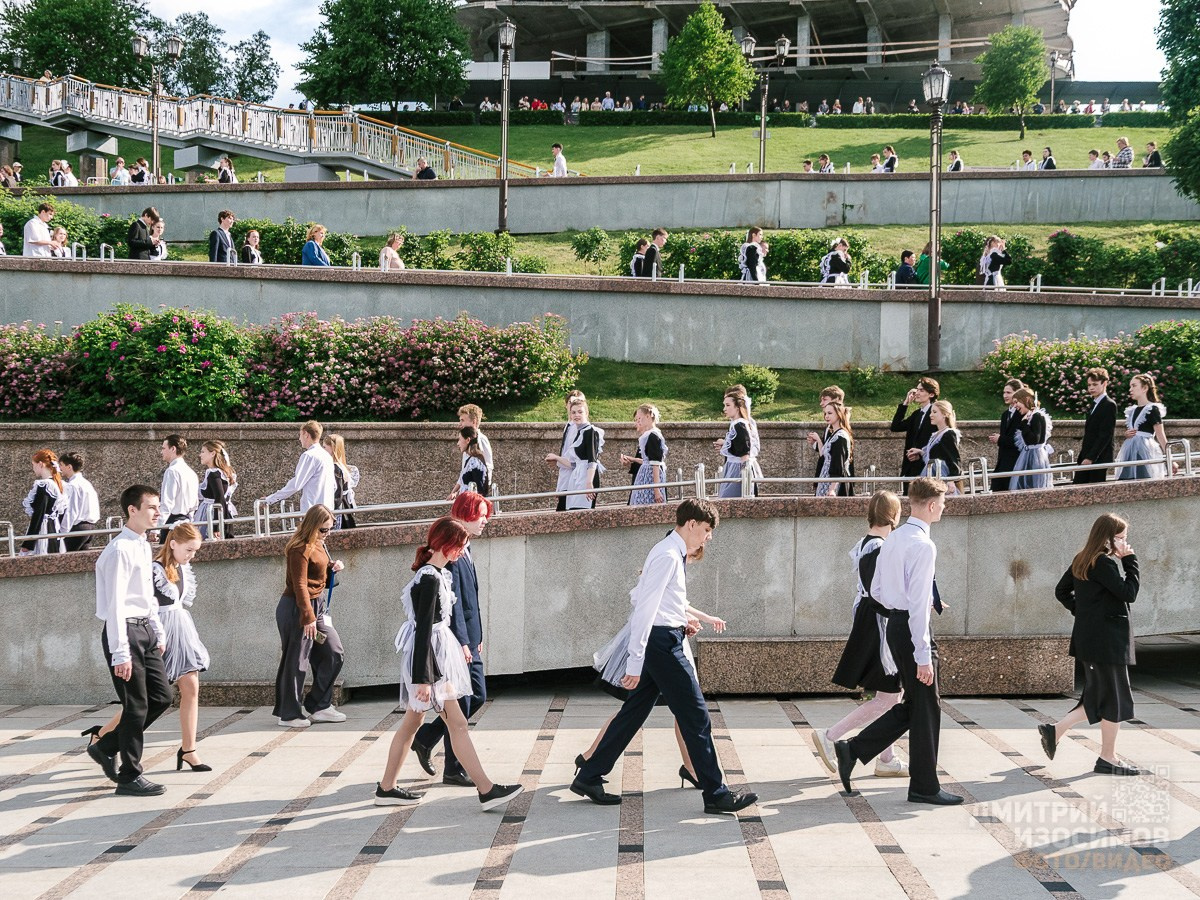 Школьный вальс выпускников