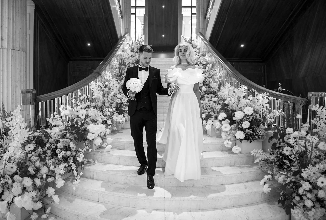 Two Hearts — One Team. Свадебный организатор Viktoria.Wedding