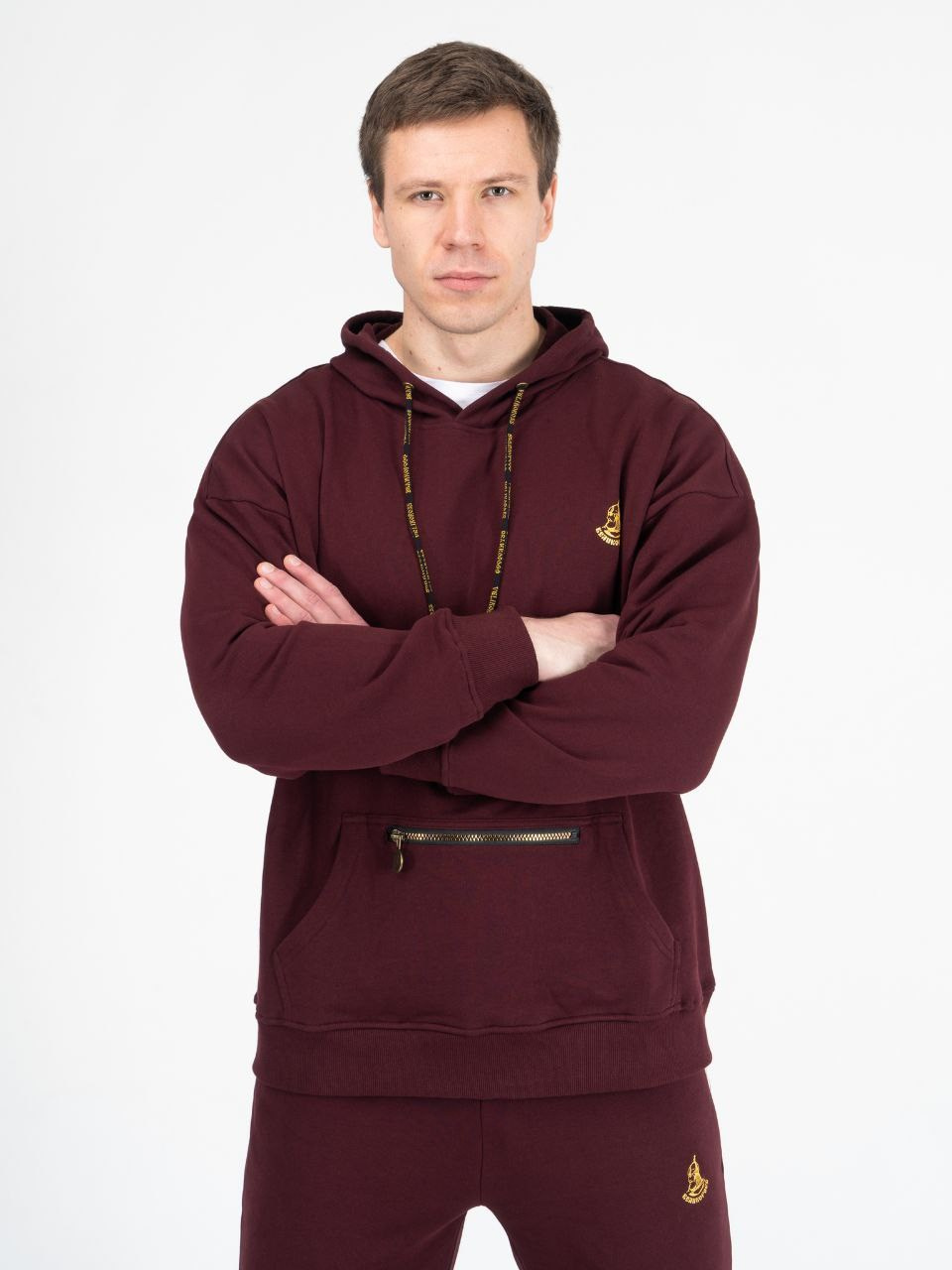 Максим, 190 см, 52-54. KED Production — продакшн из СПб. Создаём фото, видео и контент, который помогает брендам и селлерам продавать больше