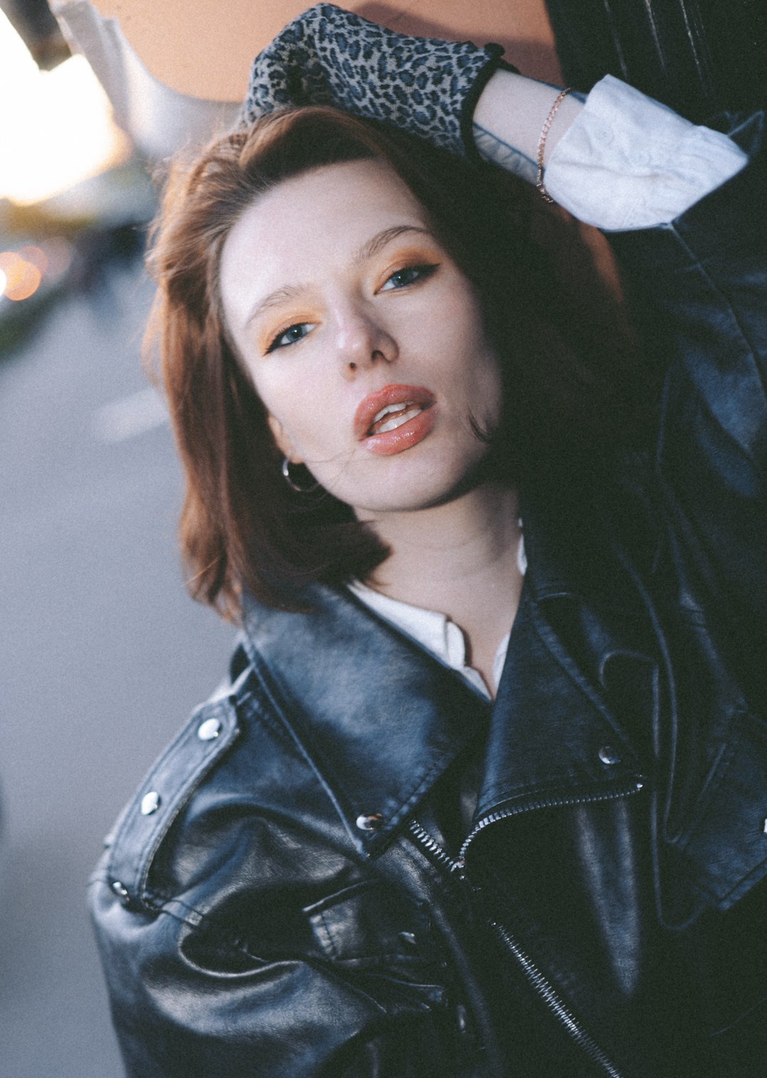 Street Yanita. Юлия Астра: Фотограф в Санкт-Петербурге. Снимаю женские портреты, уличные съёмки в Петербурге и людей с их собаками