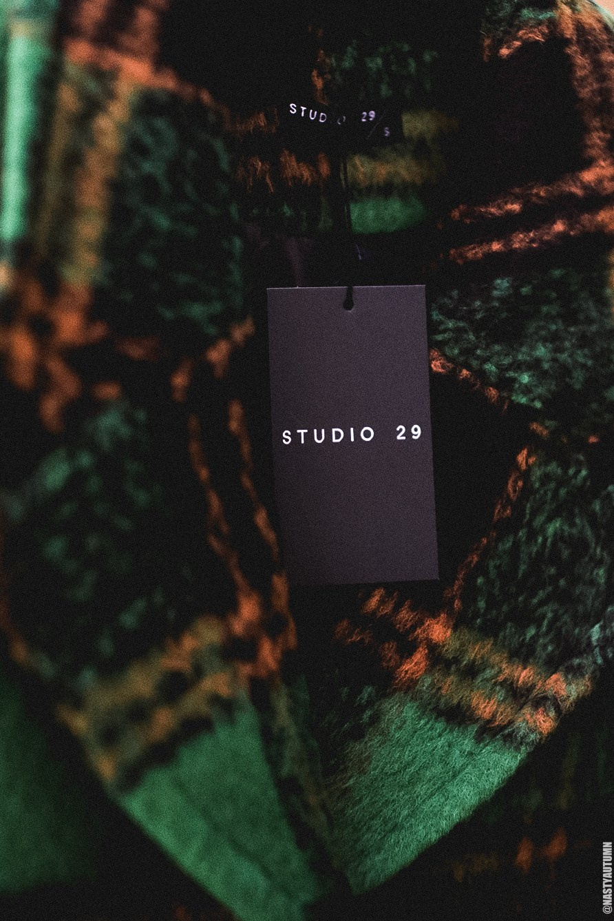 Маркет, ТЦ Метрополис. Репортажный и концертный фотограф в Москве Анастасия Осень