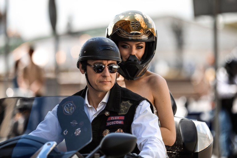 Свадьба байкеров в ресторане «Дворянское гнездо». Kirillova Studio — мастерская декора и событий Юли Кирилловой