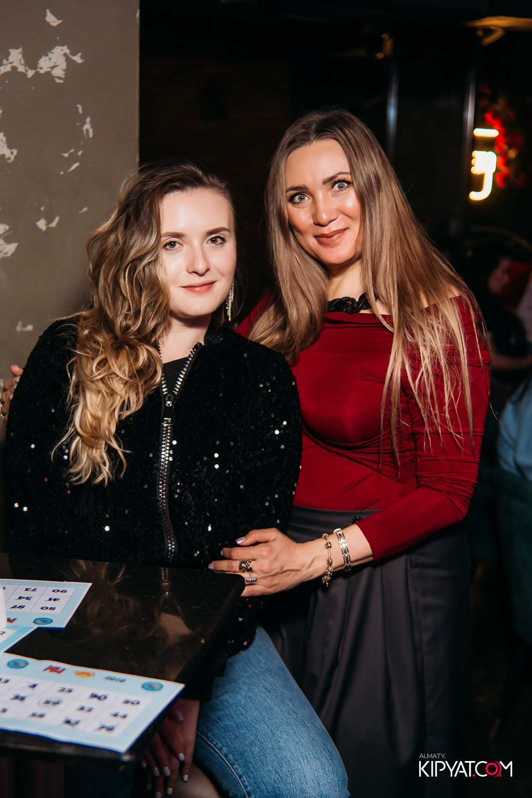 МУЗЫКАЛЬНОЕ ЛОТО В HIT RETRO. КИПЯТКОМ АЛМАТЫ!