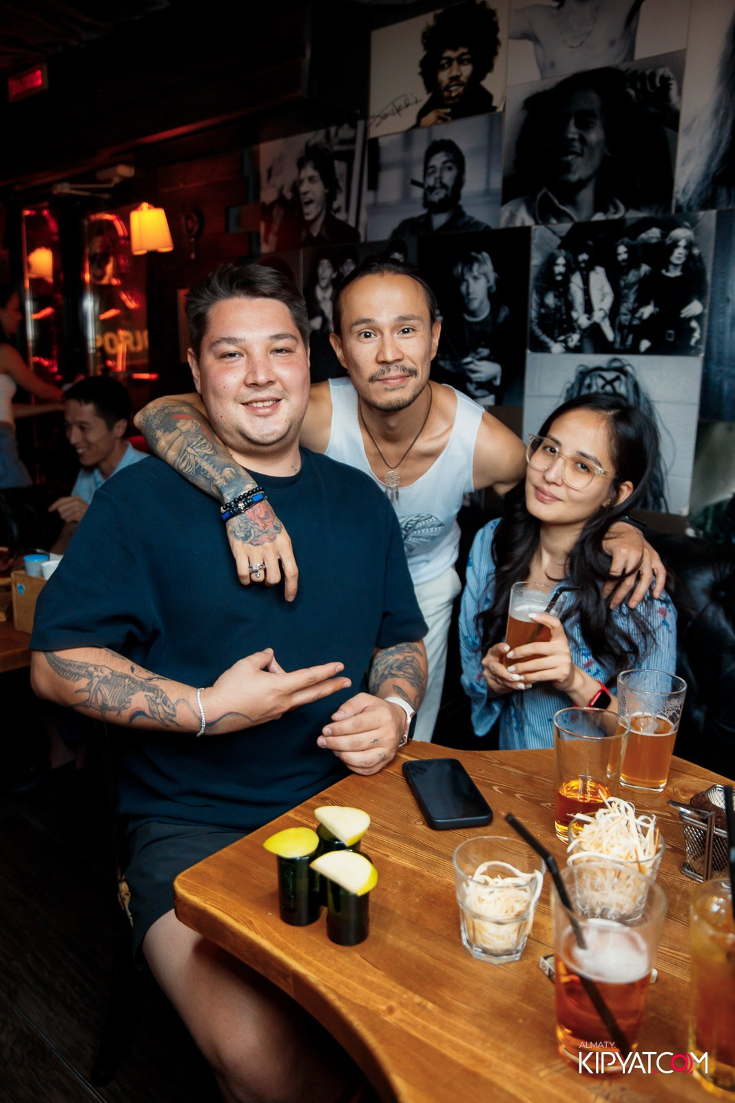 VICTORY PUB. КИПЯТКОМ АЛМАТЫ!