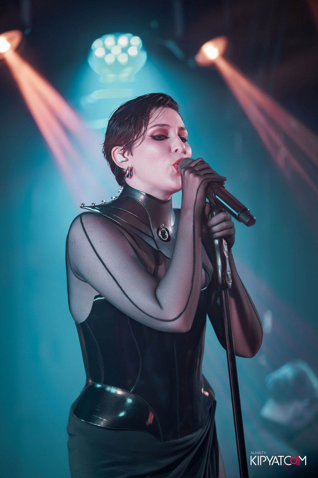 MARUV THE THEATER. КИПЯТКОМ АЛМАТЫ!