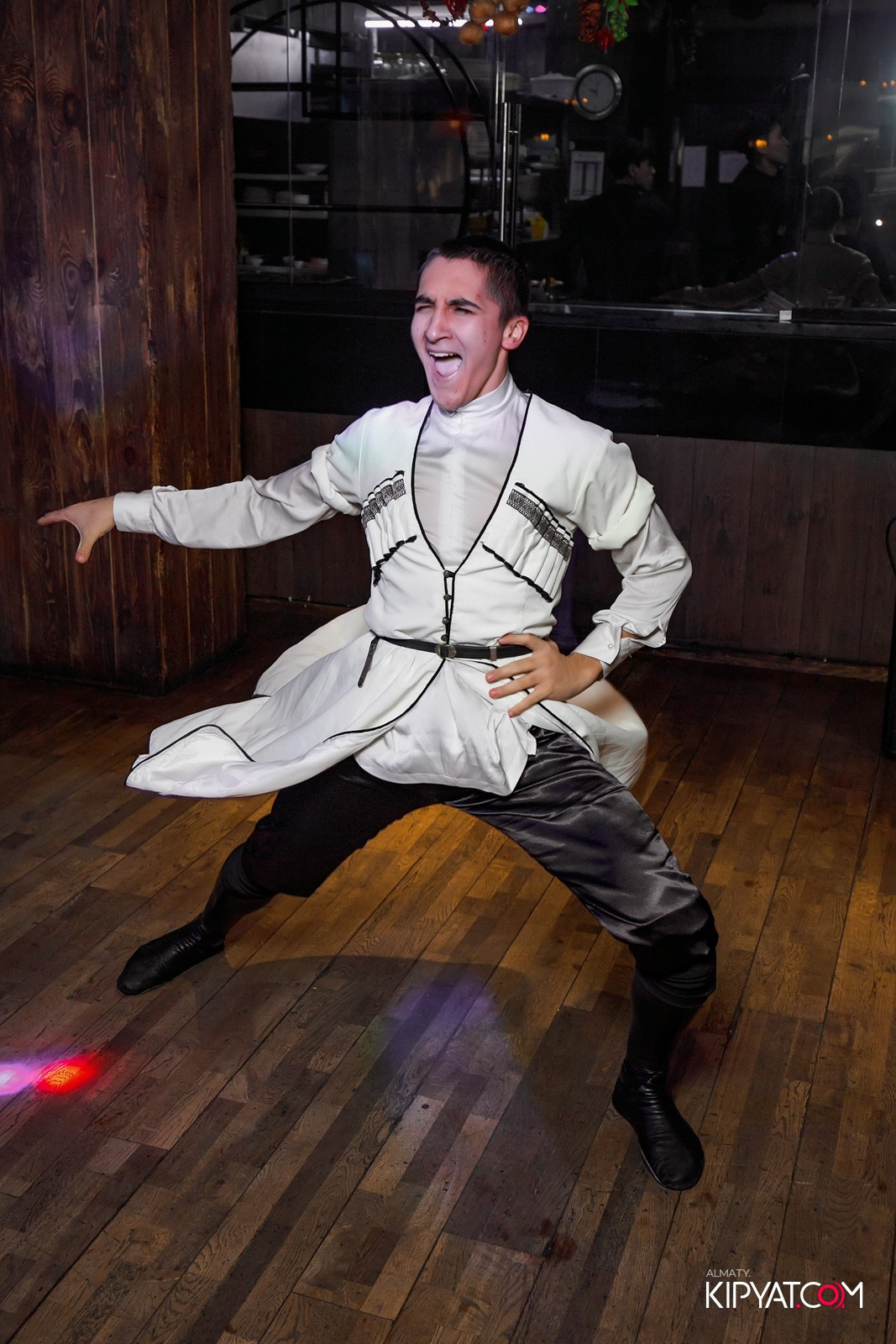 ВАХТАНГУРИ. КИПЯТКОМ АЛМАТЫ! Фотосъемка мероприятий в Алматы