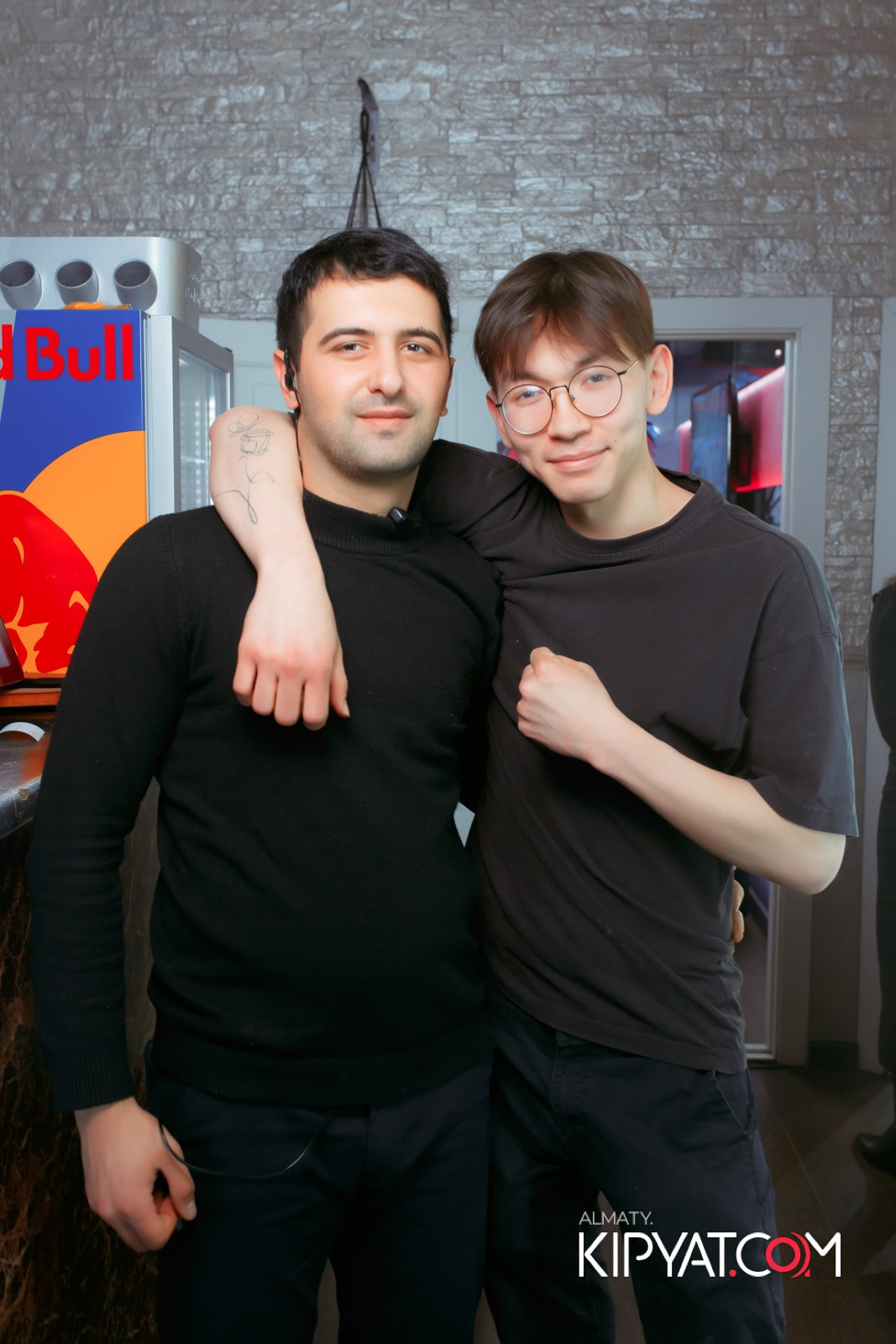 УХО И МЕДВЕДЬ ГАГАРИНА. КИПЯТКОМ АЛМАТЫ!