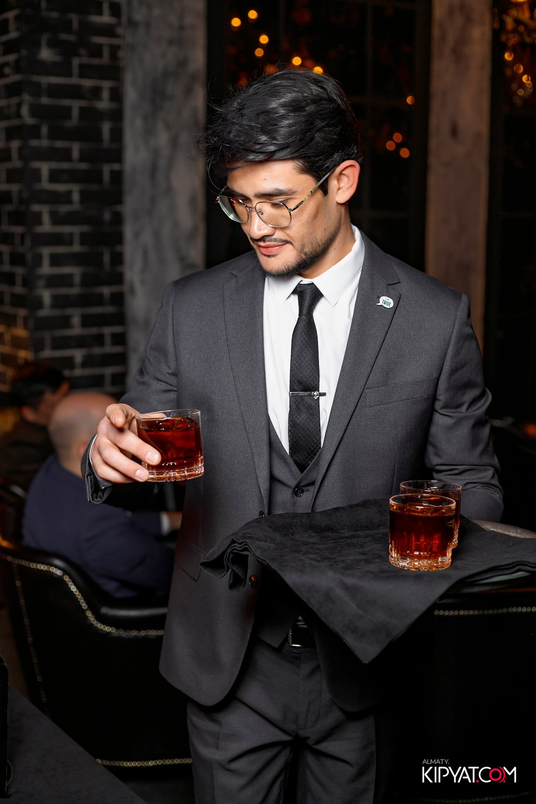 TANGIERS LOUNGE НА САПАЕВА. КИПЯТКОМ АЛМАТЫ! Фотосъемка мероприятий в Алматы