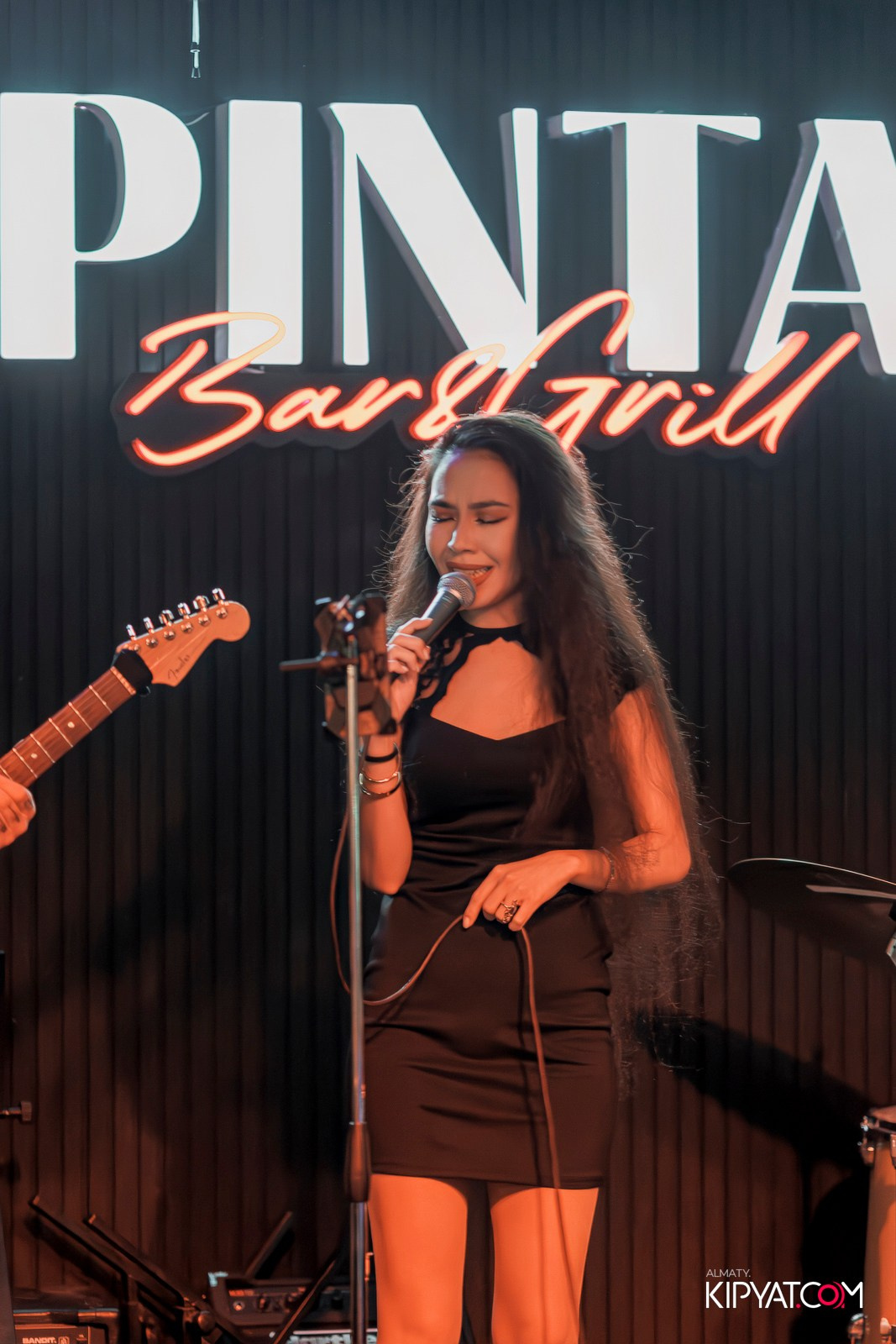 ПИНТА НА АУЭЗОВА. КИПЯТКОМ АЛМАТЫ!