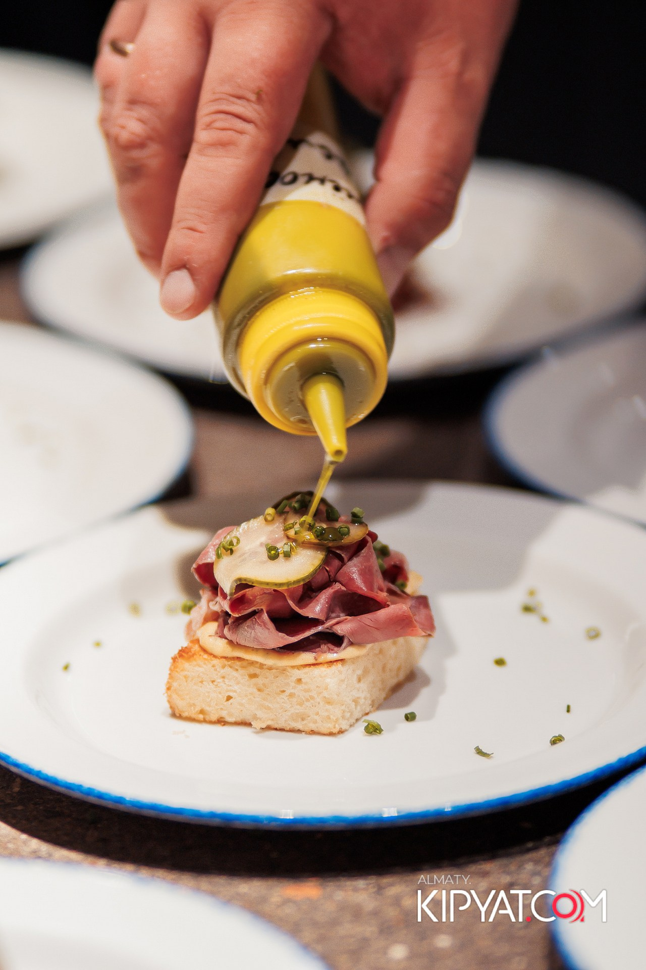 ЭКСКЛЮЗИВНЫЙ ГАСТРОНОМИЧЕСКИЙ УЖИН В 4 РУКИ В СОПРОВОЖДЕНИИ ВИН АБРАУ-ДЮРСО. КИПЯТКОМ АЛМАТЫ!