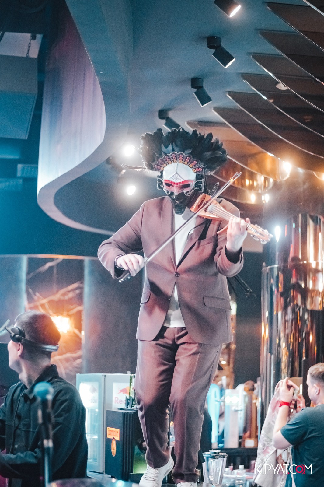 MOOD KARAOKE & TERRACE. КИПЯТКОМ АЛМАТЫ!