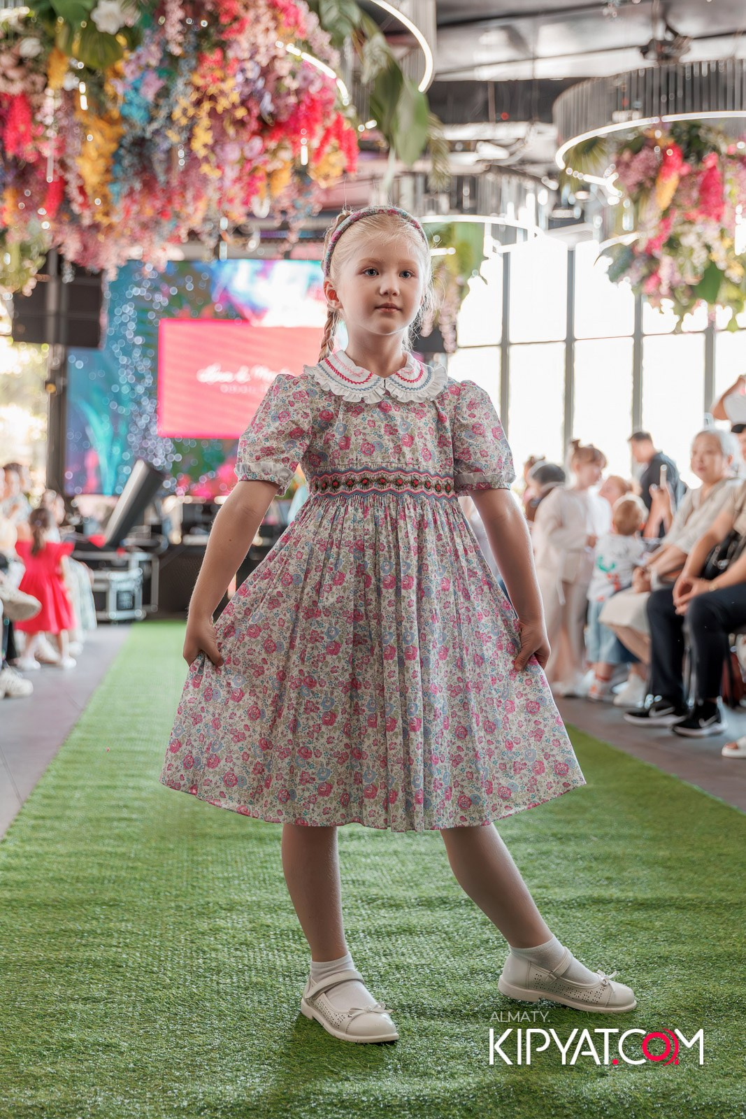 PROM KIDS FASHION SHOW. КИПЯТКОМ АЛМАТЫ!