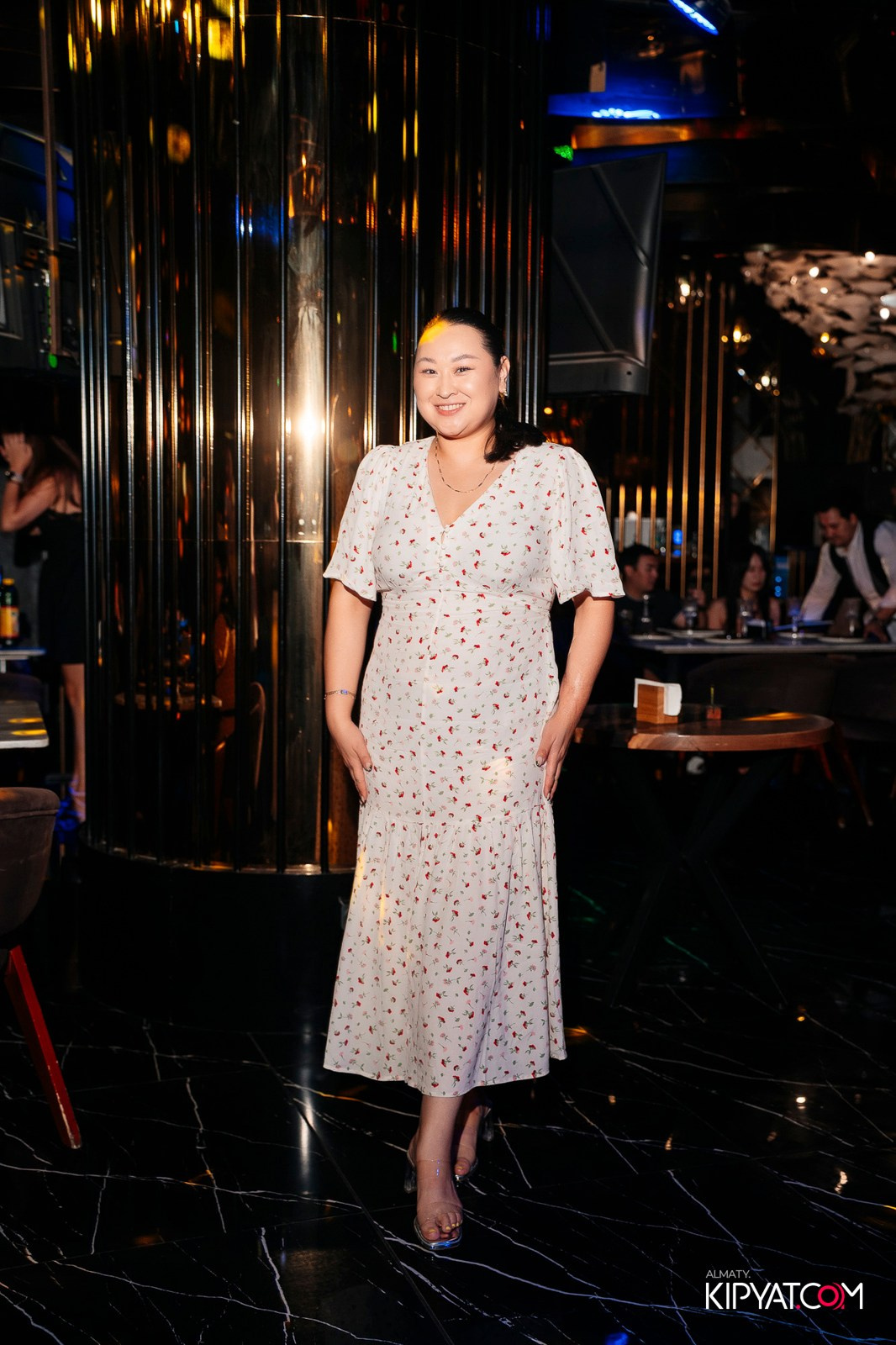 MOOD KARAOKE & TERRACE. КИПЯТКОМ АЛМАТЫ!