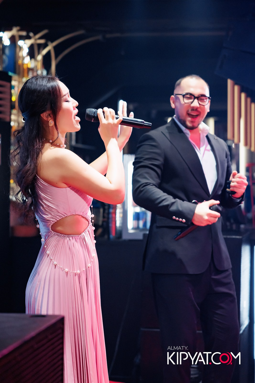 ЗАЯ, НА БИС. КИПЯТКОМ АЛМАТЫ!