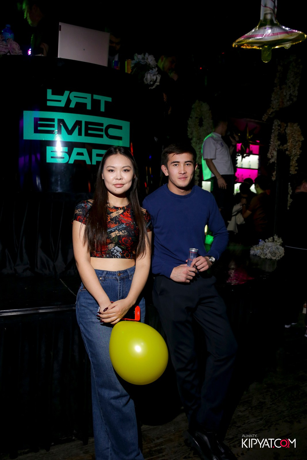 UYAT EMES BAR. КИПЯТКОМ АЛМАТЫ!