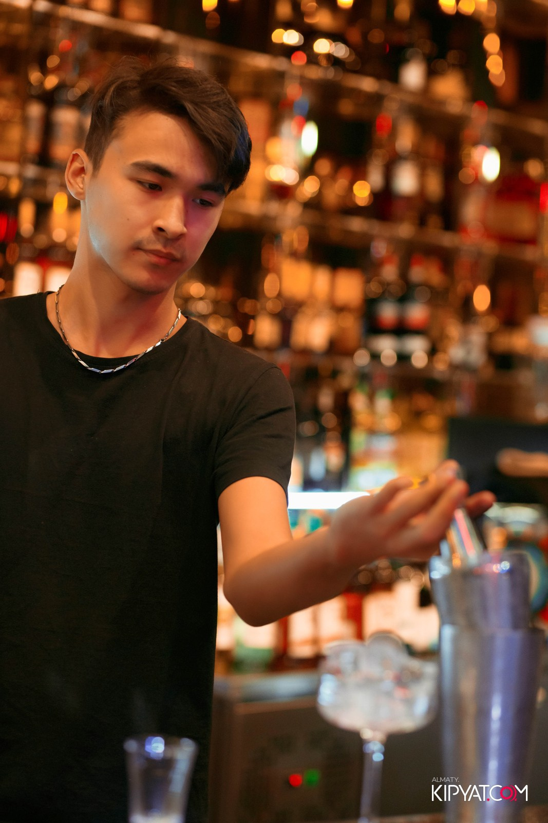 MOOD KARAOKE & TERRACE. КИПЯТКОМ АЛМАТЫ!