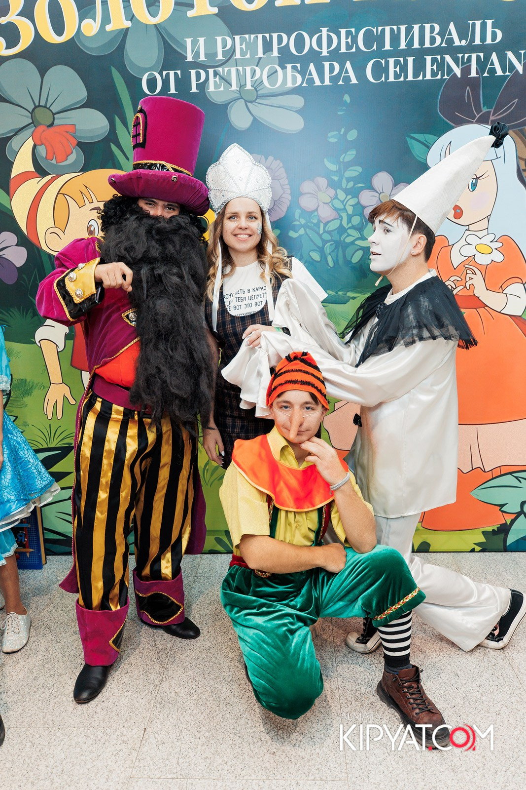 ЗОЛОТОЙ КЛЮЧИК И РЕТРОФЕСТИВАЛЬ ОТ РЕСТОБАРА CELENTANO. КИПЯТКОМ АЛМАТЫ!