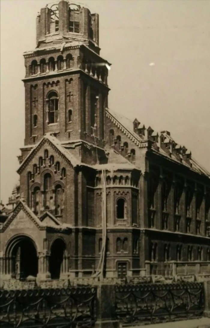 The German Reformed Church. Paintings by the artist Sergey Ratchin