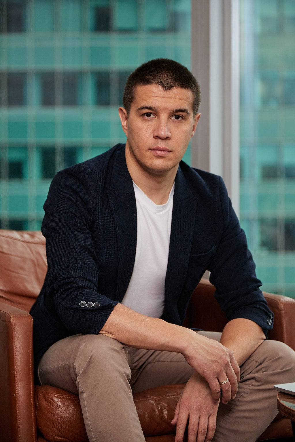 Бизнес портрет мужской. Профессиональный фотограф в Москве